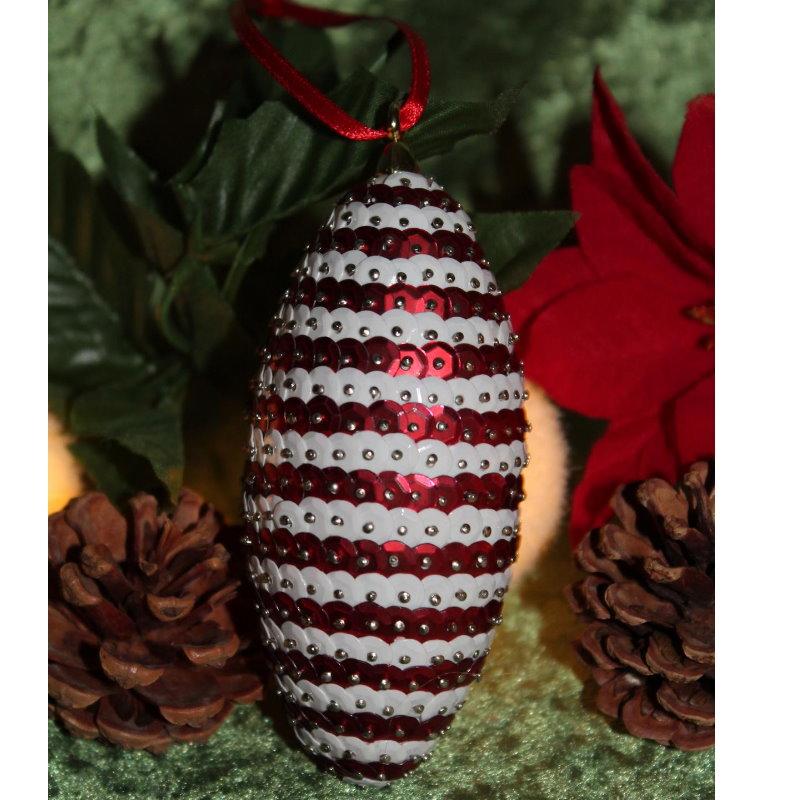 15623d7df11f66 Christbaum Zapfen - Pailettentechnik - Weihnachtsdekoration